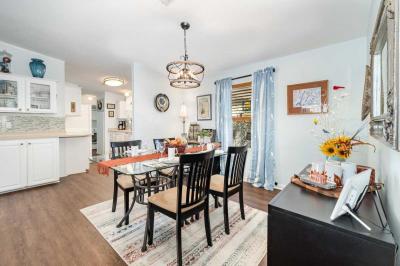 Photo 4 of 24 of home located at 1016 SE Lillian Street Crystal River, FL 34429