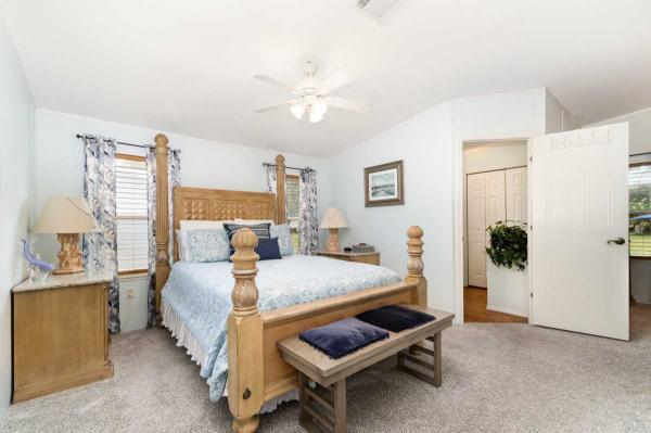 2004 Homes of Merit Manufactured Home