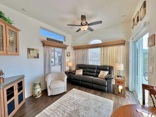 2013 Cavco Mobile Home