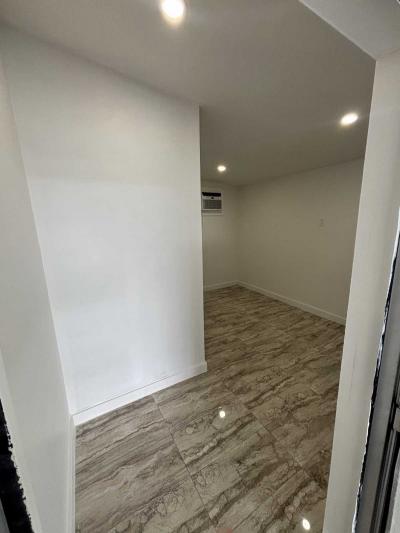 Photo 5 of 29 of home located at 3308 Broadway St Hollywood, FL 33021