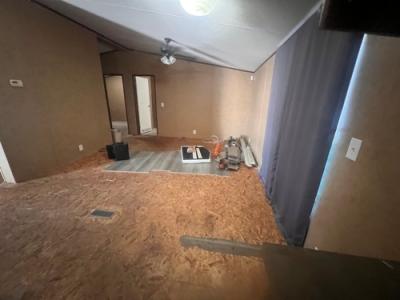 Photo 3 of 9 of home located at 82 Springfield Ave Panama City, FL 32401