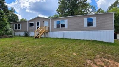 Mobile Home at 382 Leona Wyatt Rd Corbin, KY 40701