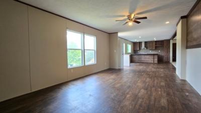 Photo 2 of 14 of home located at 382 Leona Wyatt Rd Corbin, KY 40701