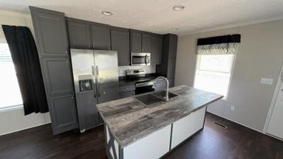 Photo 4 of 16 of home located at 4839 Highway 38 Kentwood, LA 70444