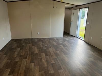 Photo 4 of 10 of home located at 43780 Old Robinson Rd Bay Minette, AL 36507