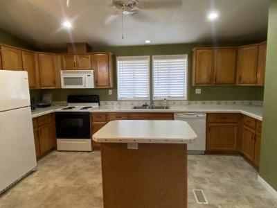Photo 3 of 63 of home located at 3300 E. Broadway Rd. #59 Mesa, AZ 85204