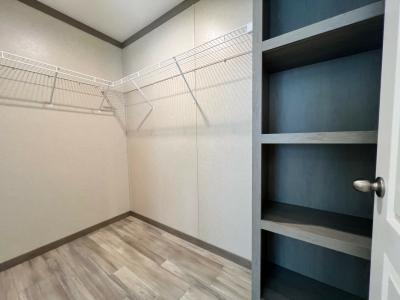 Photo 5 of 11 of home located at 3808 Covington Court Jackson, MI 49201