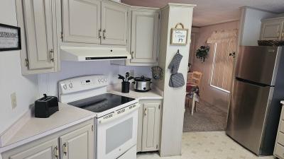 Photo 4 of 18 of home located at 7001 W Rushport Lane Homosassa, FL 34446
