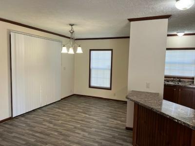Photo 5 of 15 of home located at 289 Fawn Meadow Drive Batavia, OH 45103
