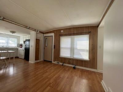 Photo 3 of 15 of home located at 32 Greenlawn Drive Danbury, CT 06810