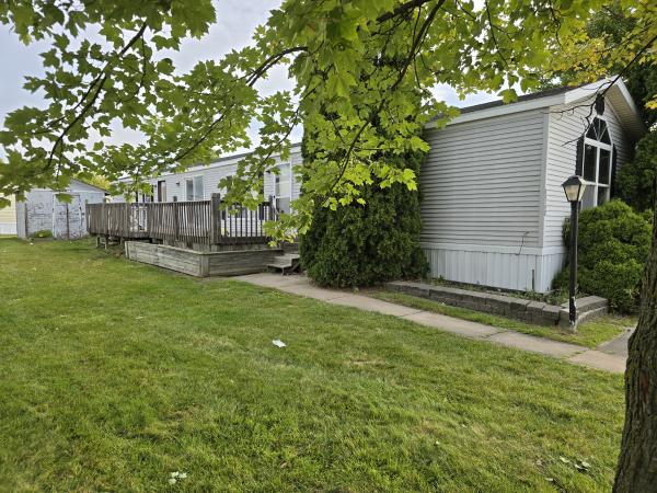 1996 Dutch Mobile Home For Rent