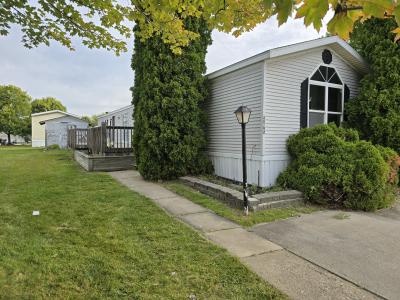 Photo 3 of 3 of home located at 38792 Cody Dr Romulus, MI 48174