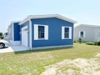 2025 Champion Home Builders, Inc. mobile Home