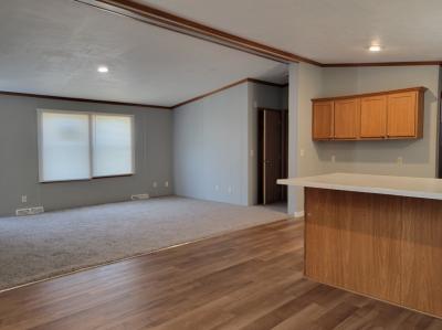Photo 4 of 14 of home located at 10201 Riverdale Rd #127 Thornton, CO 80229