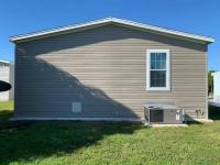 2022 Champion - Lake City Coral Springs II Mobile Home