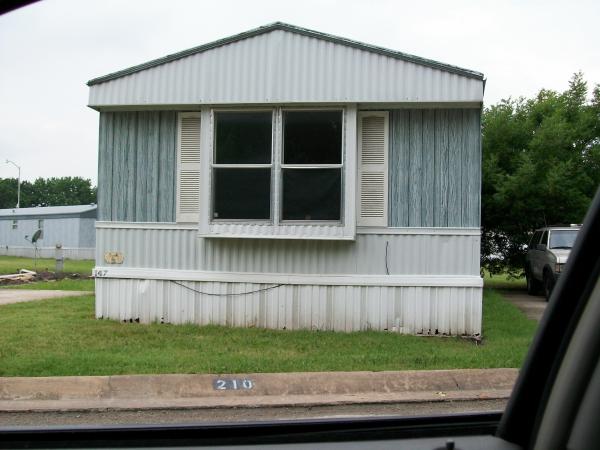 1999 Clayton Homes Inc Mobile Home For Rent
