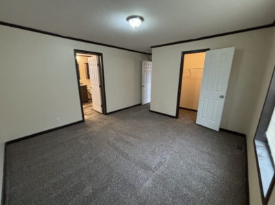 Photo 4 of 10 of home located at 6284 Princess Blvd Fenton, MI 48430