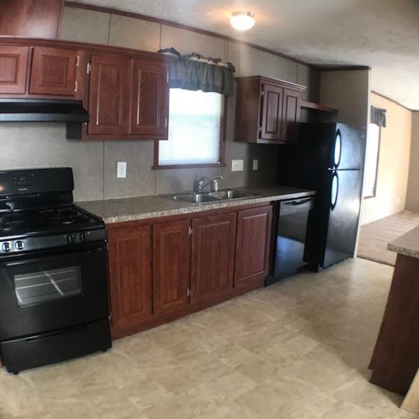 2013 Redman Advantage 1670202RA Mobile Home