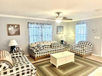 Photo 4 of 27 of home located at 14336 Cortland Drive Hudson, FL 34667