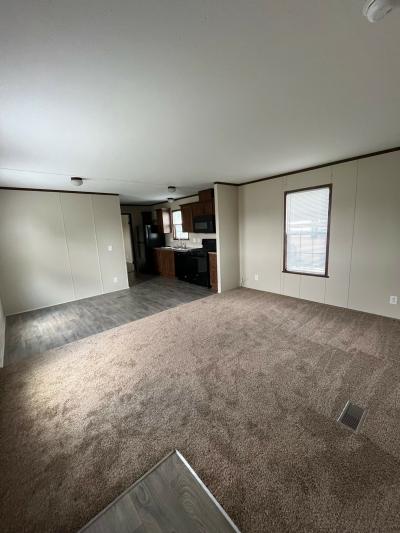 Photo 3 of 10 of home located at 38077 Franklin Dr Clinton Township, MI 48036