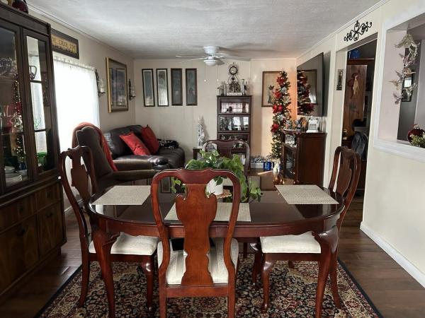 1976 PIED 0667152809A 0667152809B Mobile Home