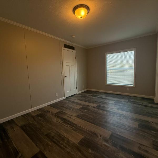 2022 Skyline - Sugar Creek Mobile Home