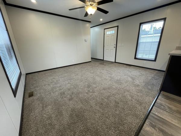 2022 Skyline - Sugar Creek Mobile Home