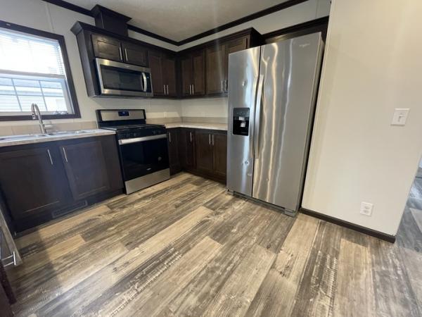 2022 Skyline - Sugar Creek Mobile Home