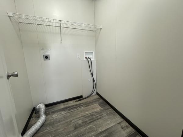 2022 Skyline - Sugar Creek Mobile Home