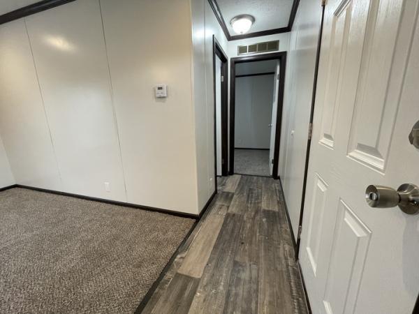 2022 Skyline - Sugar Creek Mobile Home