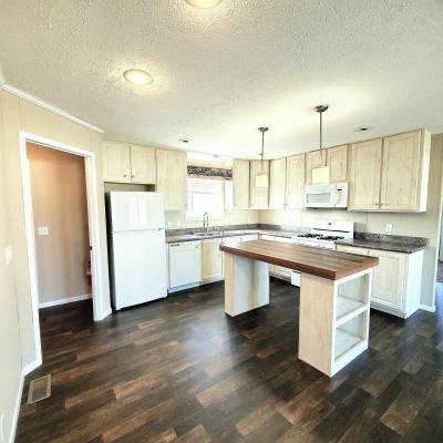 Mobile Home at 9679 Stoneypointe 923 Fair Haven, MI 48023