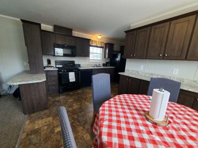 Mobile Home at 9942 Bayside 802 Fair Haven, MI 48023