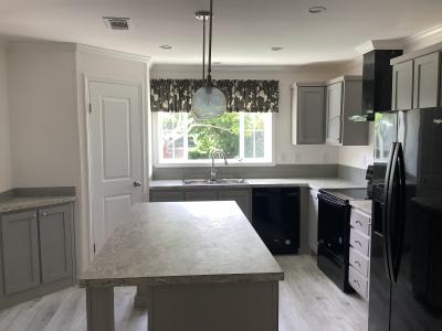 Photo 4 of 20 of home located at 1455 90th Ave Lot 249 Vero Beach, FL 32966