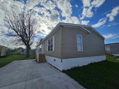 Mobile Home at 2808 East Anita Drive Lot 11 Saginaw, MI 48601