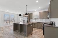 2025 71HIP28563CH25 Mobile Home