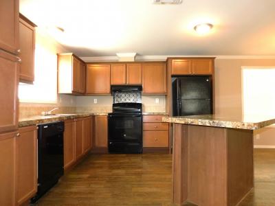 Photo 3 of 42 of home located at 1575 King Arthurs Ct Lakeland, FL 33810