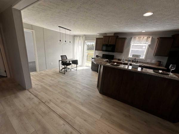 2025 Commodore Astro Creations Manufactured Home