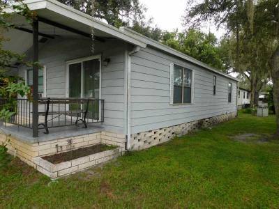 Photo 3 of 37 of home located at 38337 Spreading Oaks Blvd. Zephyrhills, FL 33541