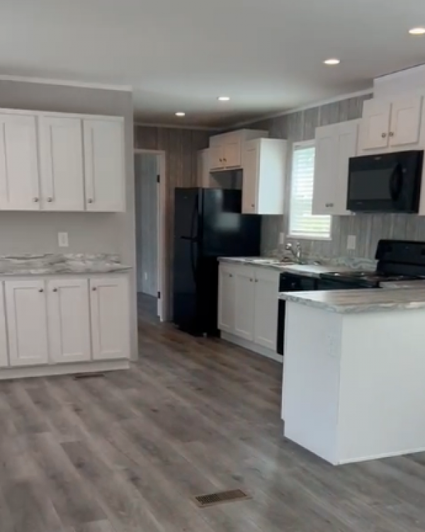 Photo 1 of 2 of home located at 197 High View Place Drive Fenton, MO 63026