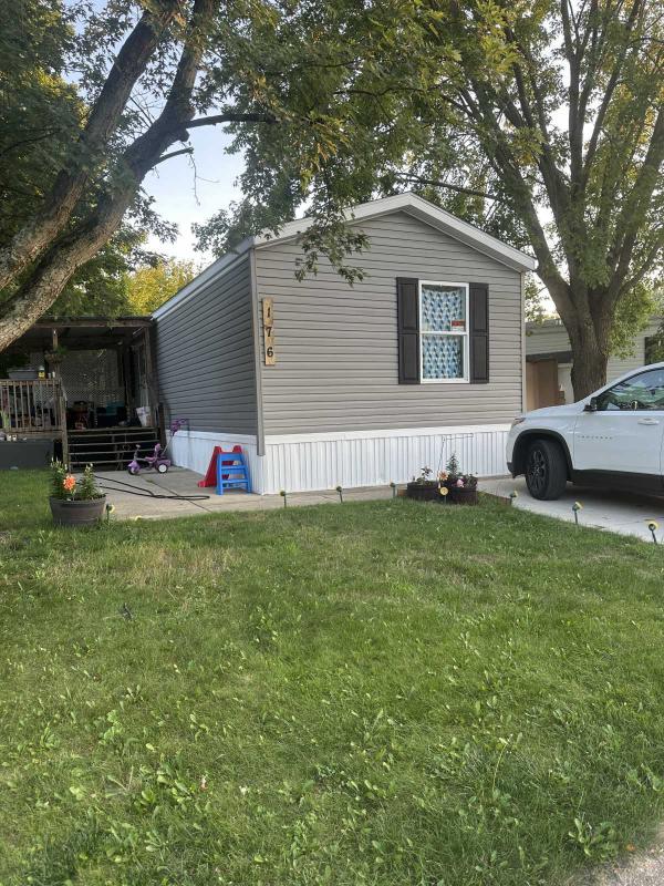 Photo 1 of 2 of home located at 176 Tewksbury Dr. SW Grand Rapids, MI 49548