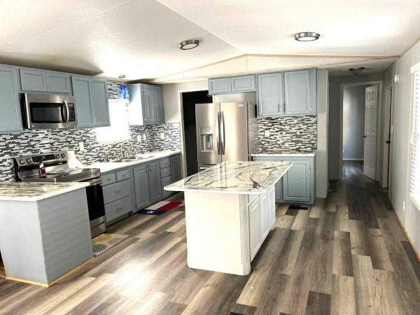 Photo 1 of 2 of home located at 107 Shorthorn St Burleson, TX 76028