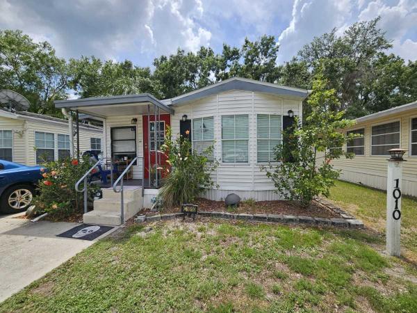  Mobile Home For Sale