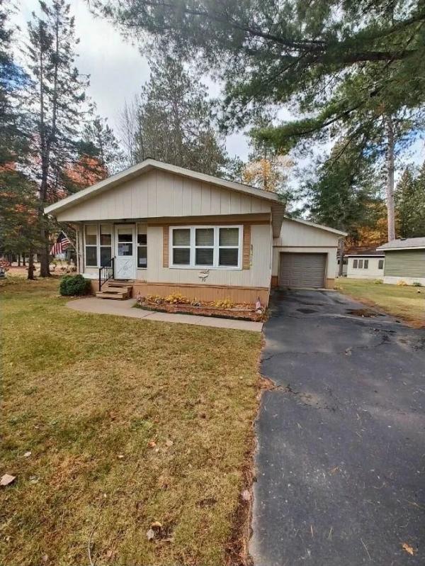 Photo 1 of 1 of home located at 11070 Bellwood Dr Minocqua, WI 54548