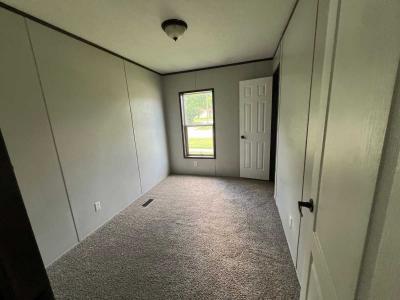 Photo 4 of 8 of home located at 75 John Pride Lane Manhattan, KS 66502