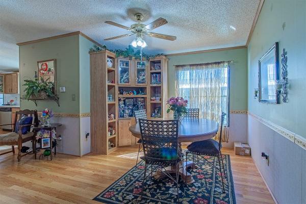 1990 Palm Harbor Manufactured Home