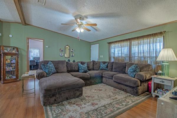 1990 Palm Harbor Manufactured Home