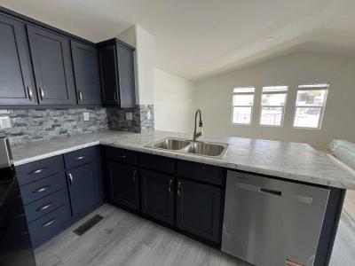 Photo 4 of 11 of home located at 2121 S Pantano Rd #357 Tucson, AZ 85710