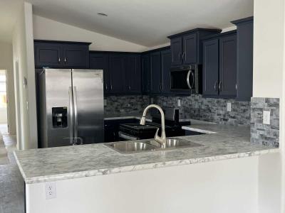Photo 3 of 11 of home located at 2121 S Pantano Rd #357 Tucson, AZ 85710