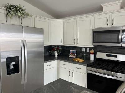 Photo 4 of 21 of home located at 2121 S Pantano Rd #346 Tucson, AZ 85710