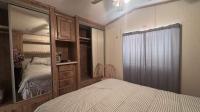 1990 Skyline Manufactured Home